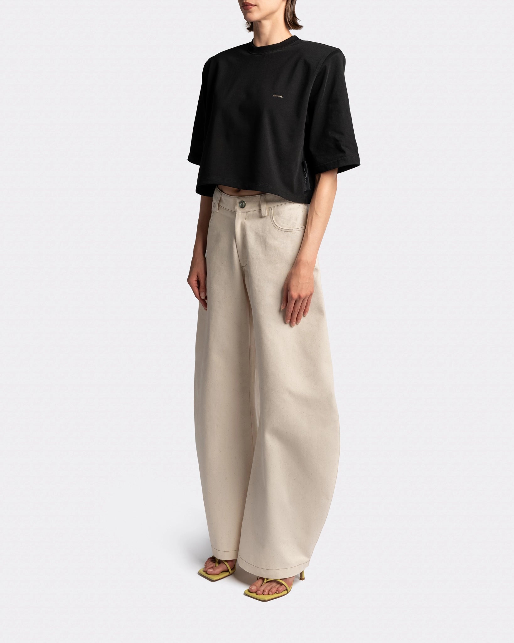 Cropped T-shirt Black