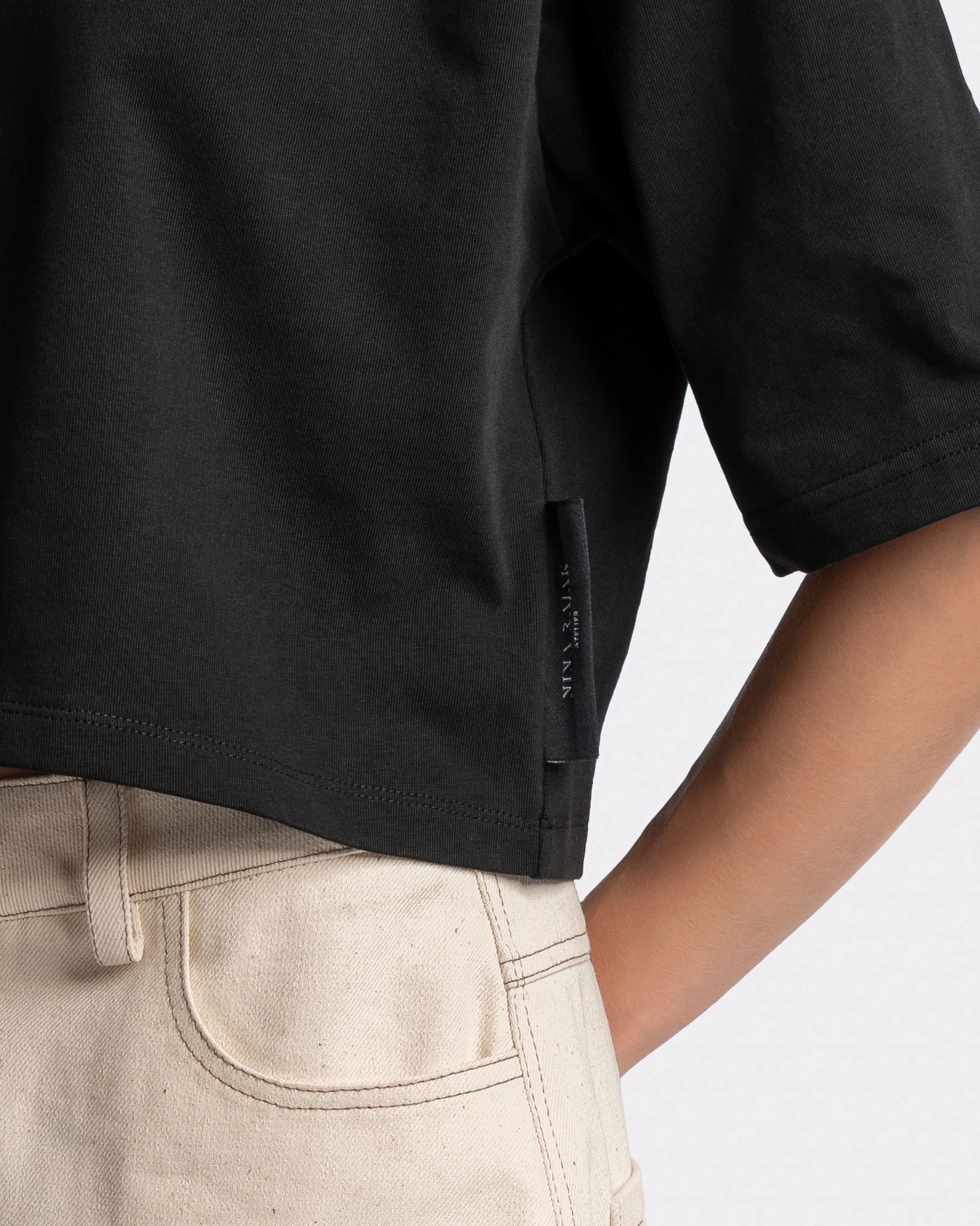 Cropped T-shirt Black
