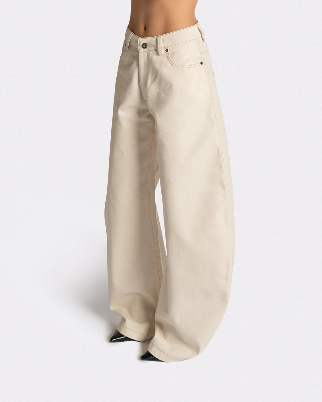 Round Leg / Wide Denim