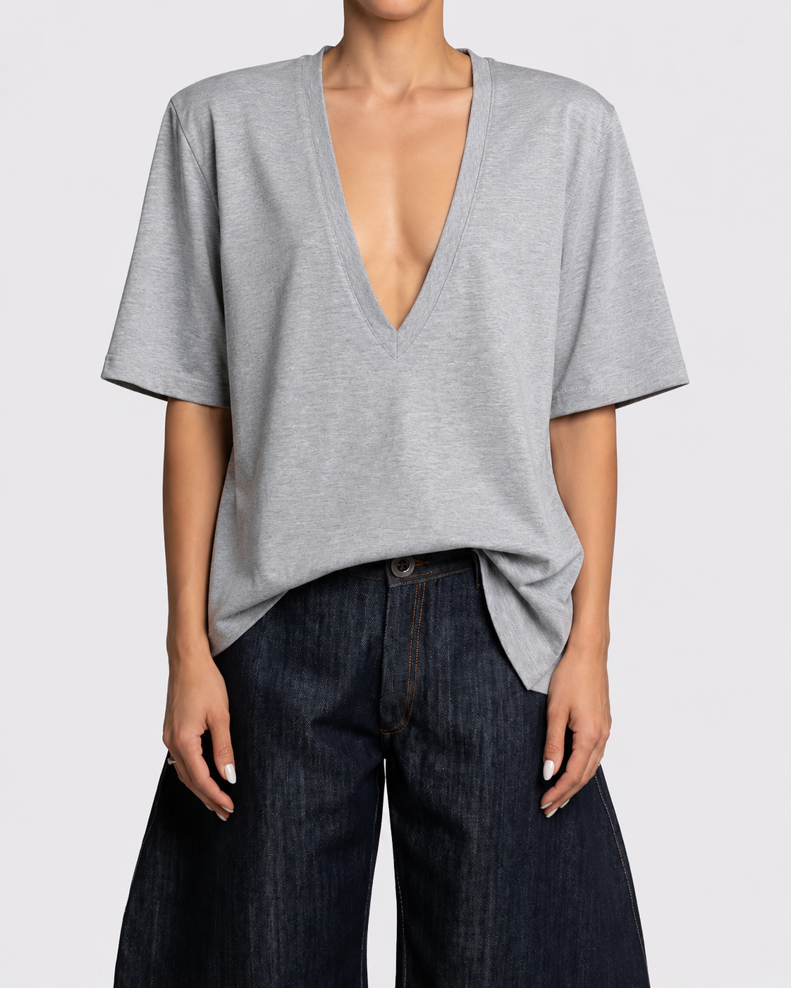 Basic T-shirt V-neck