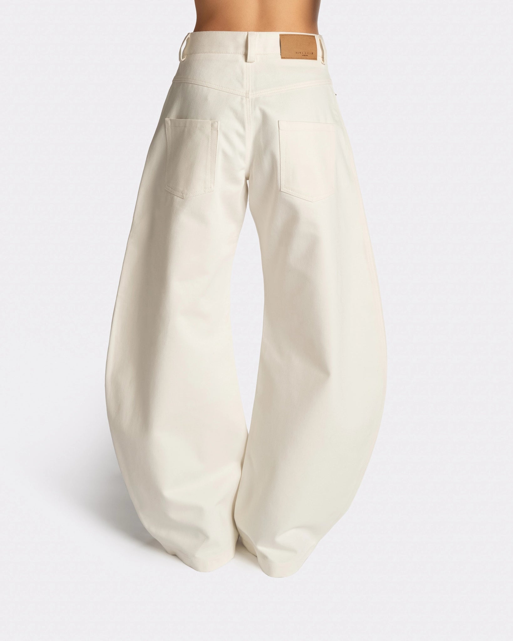 Round Leg / Wide Denim